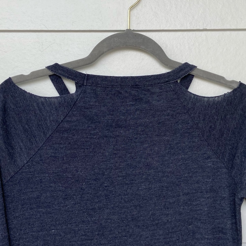 Chaser Def Leppard Cold Shoulder Band Tee Small - Picture 7 of 8